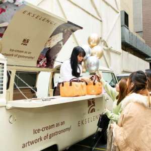 Ekselence Ice-cream Truck_2